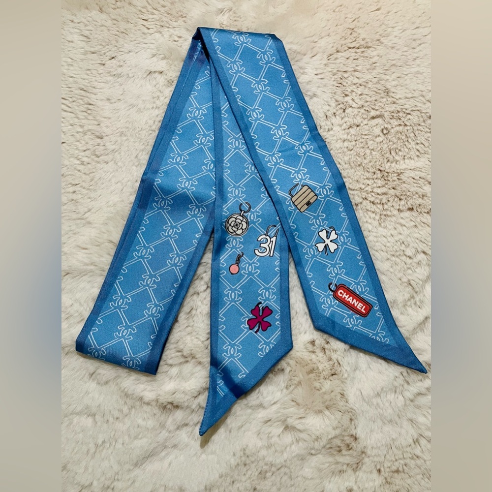 ♥️SOLD♥️ Chanel silk bandeau scarf in blue brand new never used NWOT